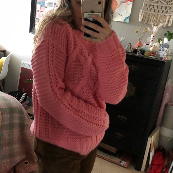 Banana Republic pink wool blend sweater - Picture 2 of 7